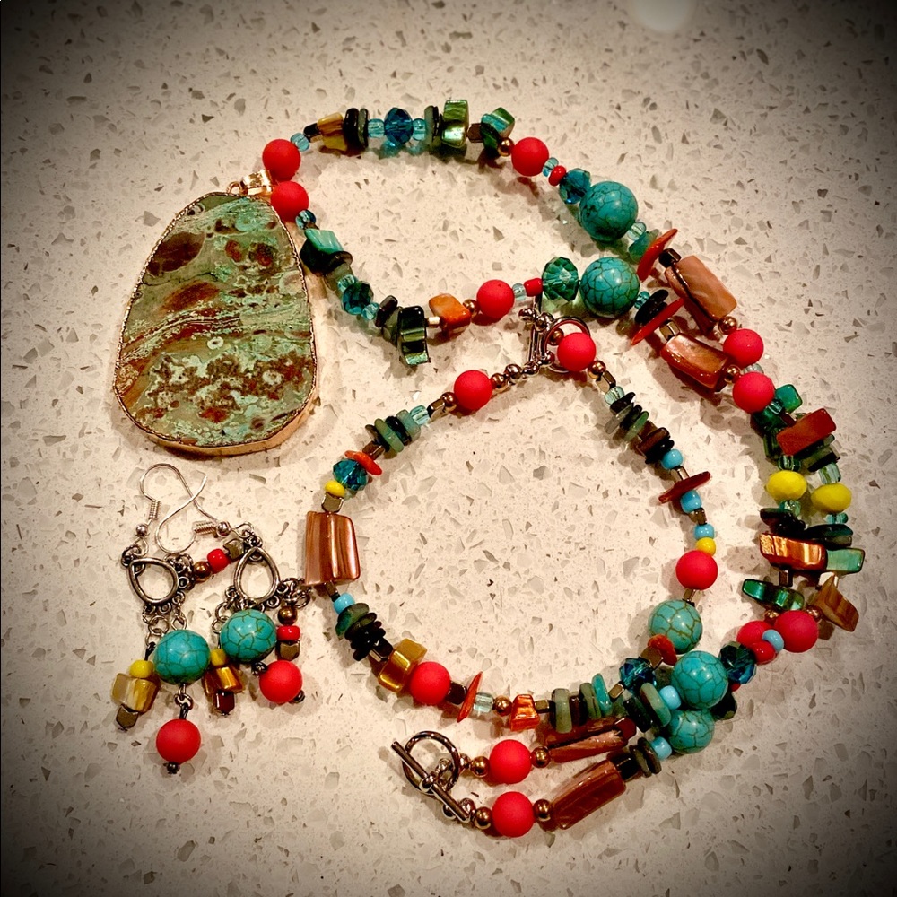 Handcrafted stone jewelry set